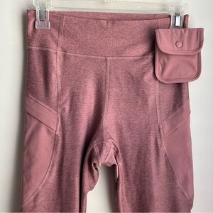 Old Navy Women’s Go Dry Leggings in Heathered Old Rose - Small